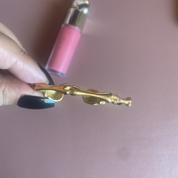 Gold Plated Skull Bangle - Picture 5 of 5